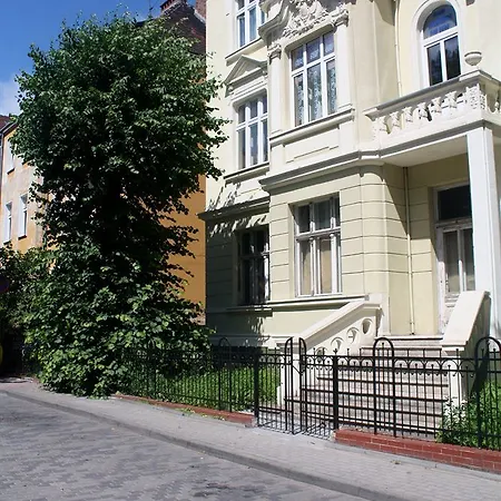 Проживание в семье Casa Di Pinokio