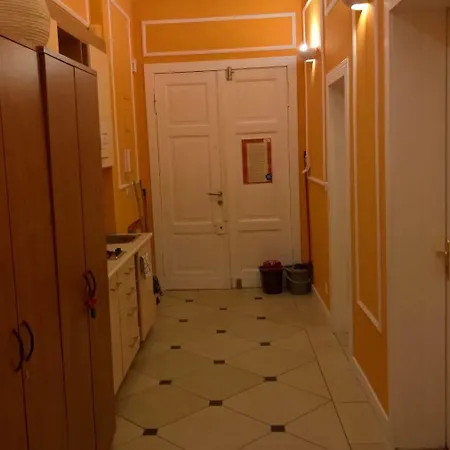 Проживание в семье Casa Di Pinokio